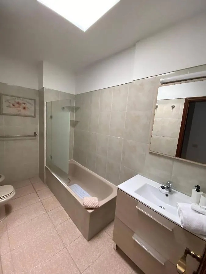 Дом отдыха Villa Violeta Сан-Кристобаль-де-Ла-Лагуна